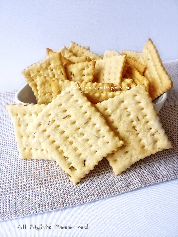 Crackers com massa fermentada em menos de uma hora